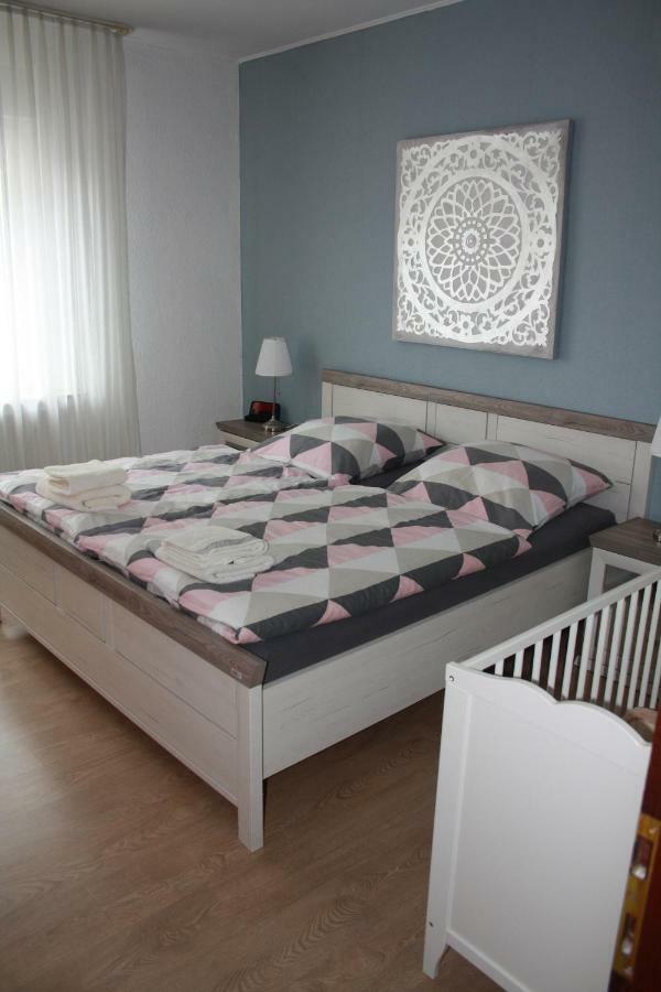 Fewo Lirich Oberhausen  Ngoại thất bức ảnh